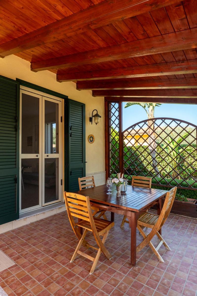 Villa Plumeria Campofelice Di Roccella Εξωτερικό φωτογραφία